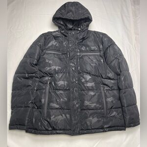 Kenneth Cole Men’s XL Black Puffer hooded Camo Jacket